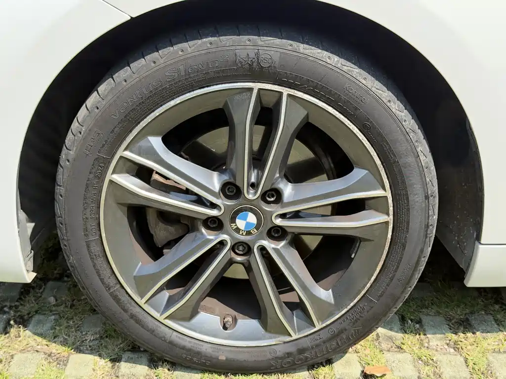 BMW 1 Series 2017 118i Sports купить на сайте DeffCars