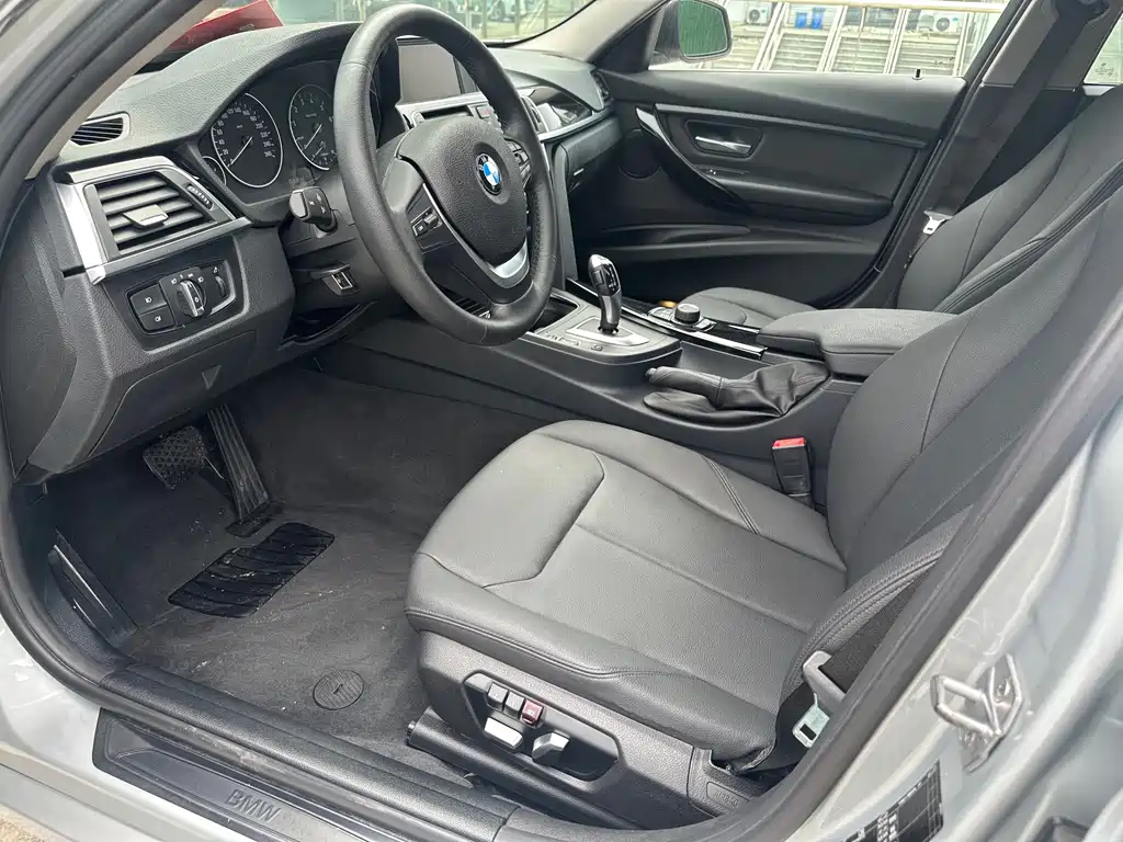 BMW 3 Series 2017 320Li xDrive Fashion купить на сайте DeffCars