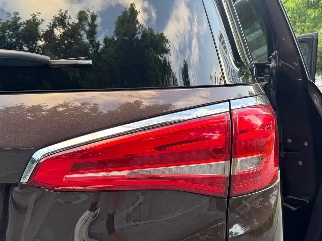 Buick GL8 2017 ES 28T Comfort Type National V купить на сайте DeffCars