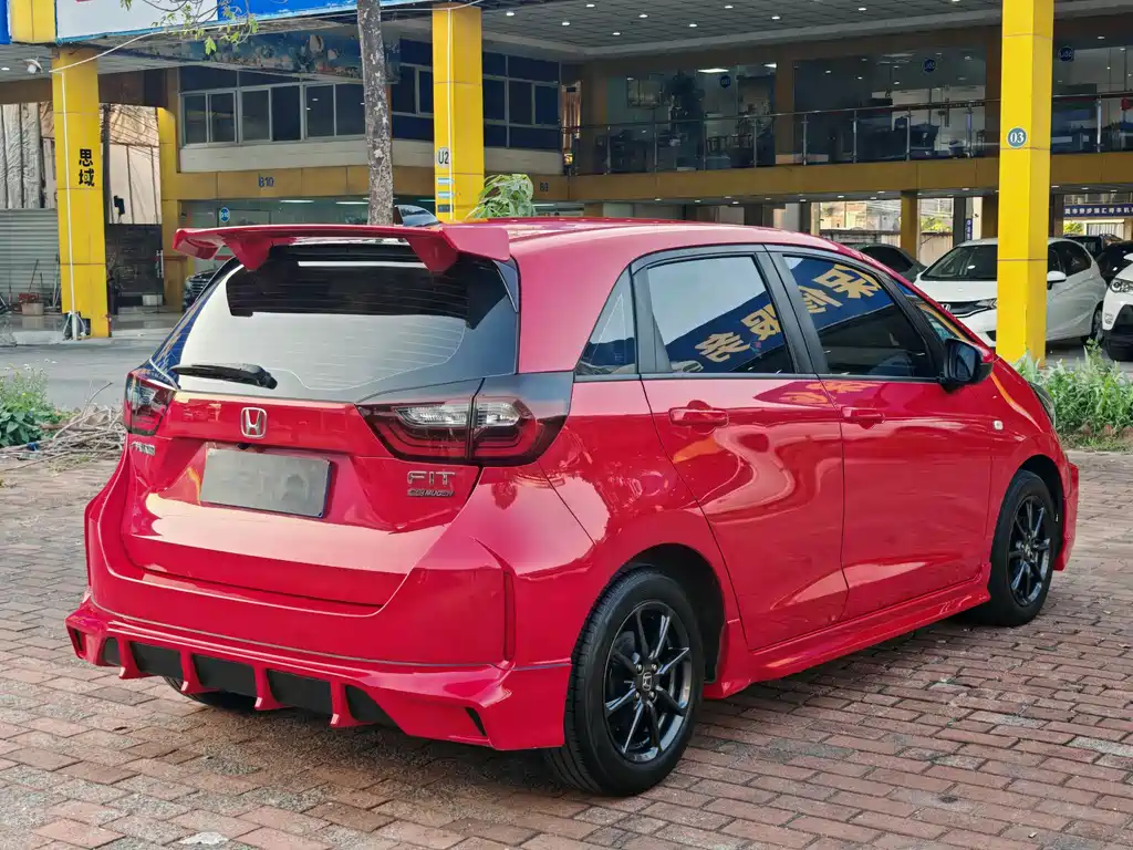 Fit 2022 1.5L CVT Unlimited MUGEN Edition купить на сайте DeffCars