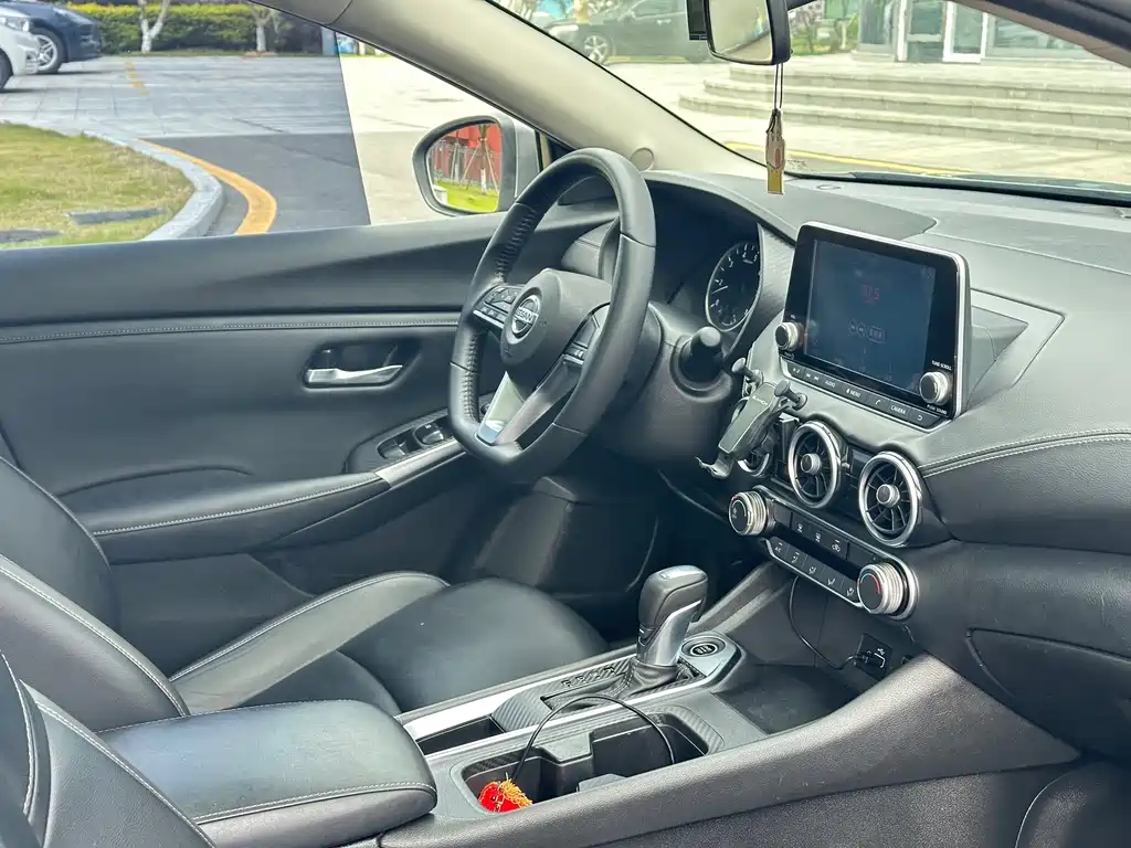 Sylphy 2020 1.6L XL CVT Enjoy Edition купить на сайте DeffCars