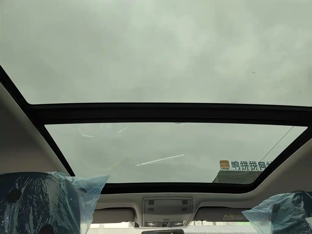 Sagitar 2025 facelift 200TSI DSG flyover version купить на сайте DeffCars
