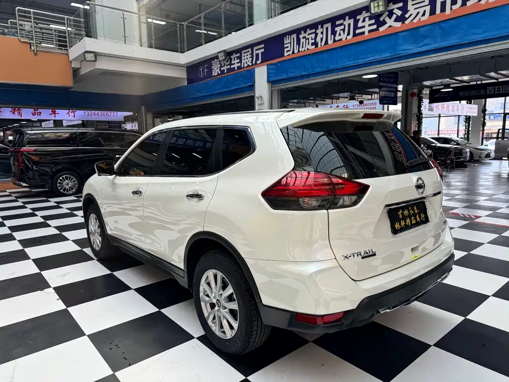 X-Trail 2022 2.0L 2WD Intelligent Link Premium Edition купить на сайте DeffCars
