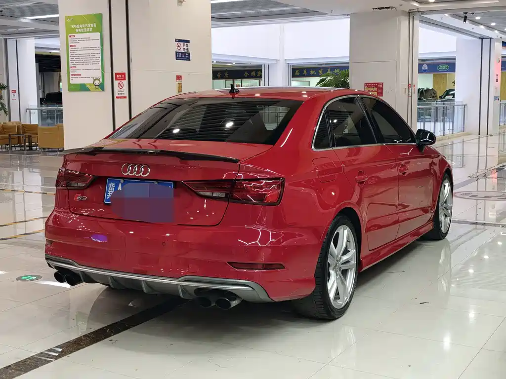 Audi S3 2017 facelift S3 2.0T Limousine купить на сайте DeffCars