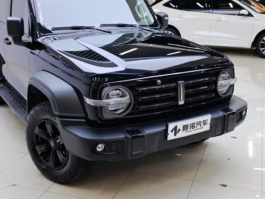 Tank 300 2021 Off-Road Version 2.0T Conqueror купить на сайте DeffCars