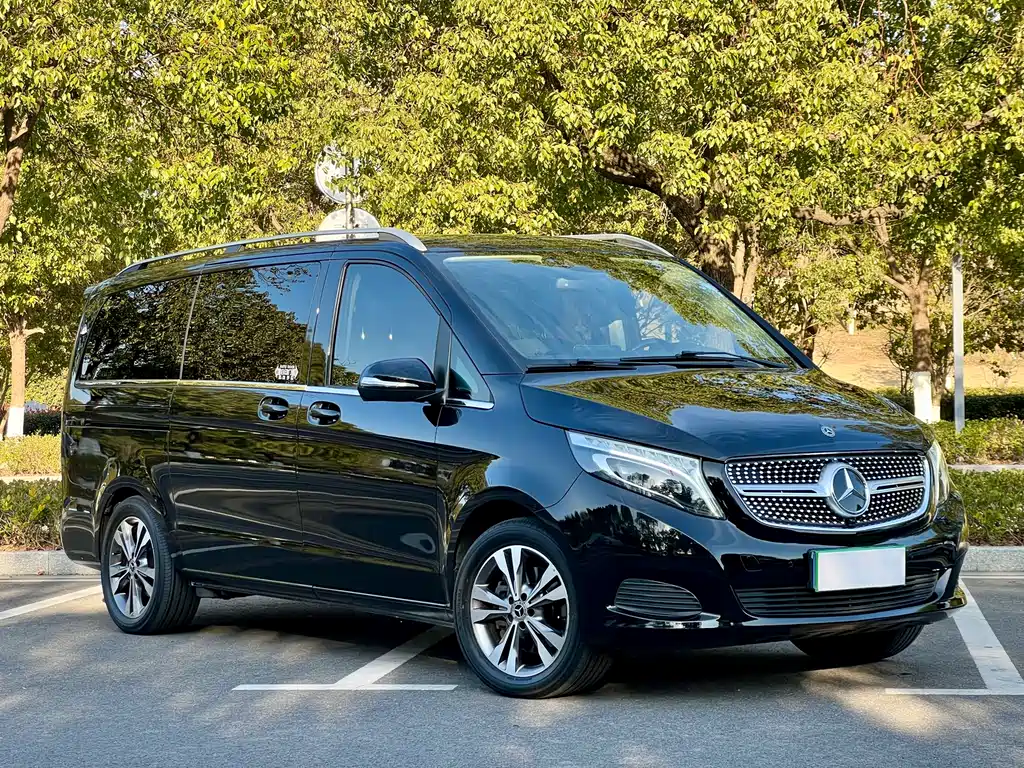 Mercedes-Benz V-Class 2018 V 260 Pilot Edition National VI купить на сайте DeffCars