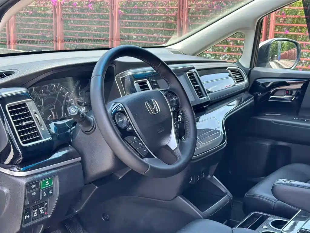 Elysion 2019 2.0L Hybrid Deluxe Edition купить на сайте DeffCars