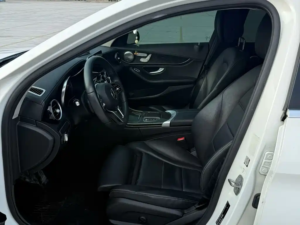 Mercedes-Benz C-Class 2019 C 260 L Sports Edition купить на сайте DeffCars