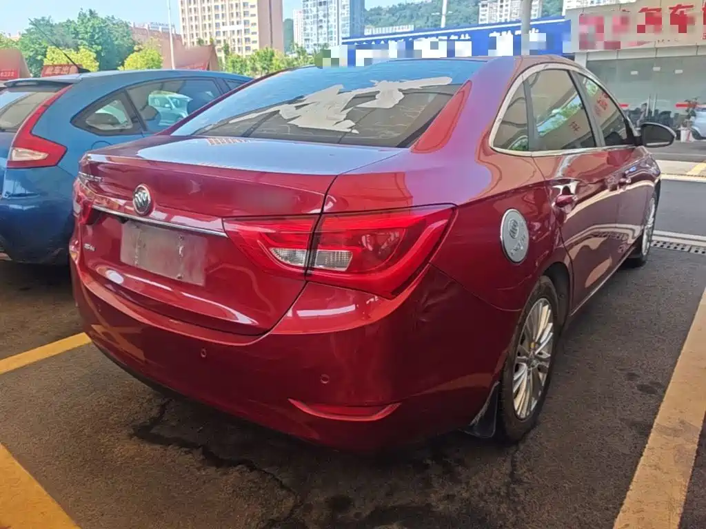Excelle GT 2017 15N Manual Elite купить на сайте DeffCars