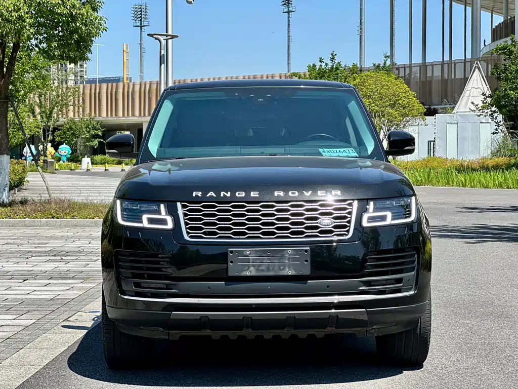 Range Rover 2019 3.0 SC V6 Legendary Extended Edition купить на сайте DeffCars