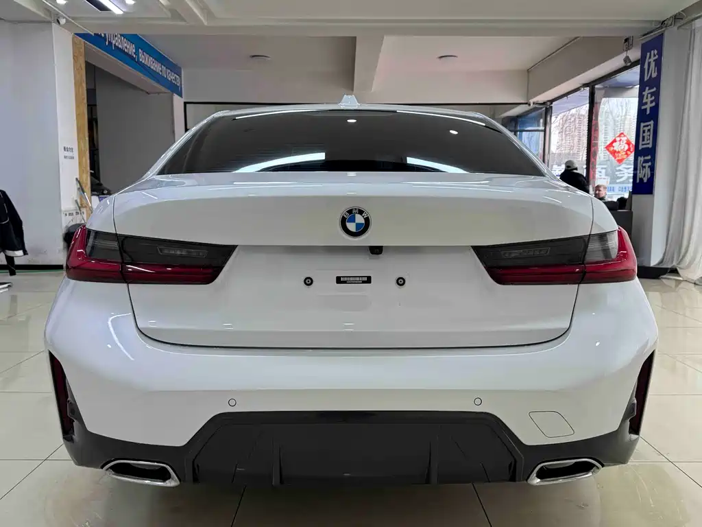 BMW 3 Series 2023 320Li M Sports Package купить на сайте DeffCars