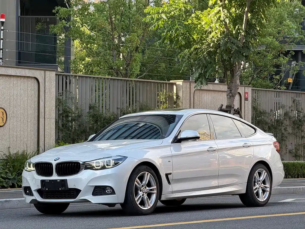 BMW 3 Series GT 2019 320i M Sports Package купить на сайте DeffCars