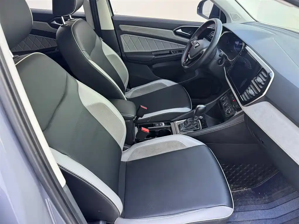 Jetta VS7 2022 280TSI automatic high-gloss enjoyment version купить на сайте DeffCars