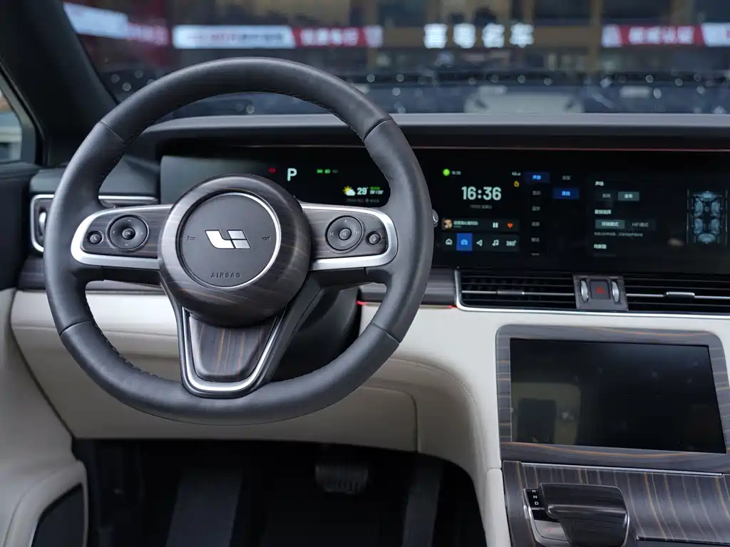 Ideal ONE 2020 extended range 6-seater version купить на сайте DeffCars