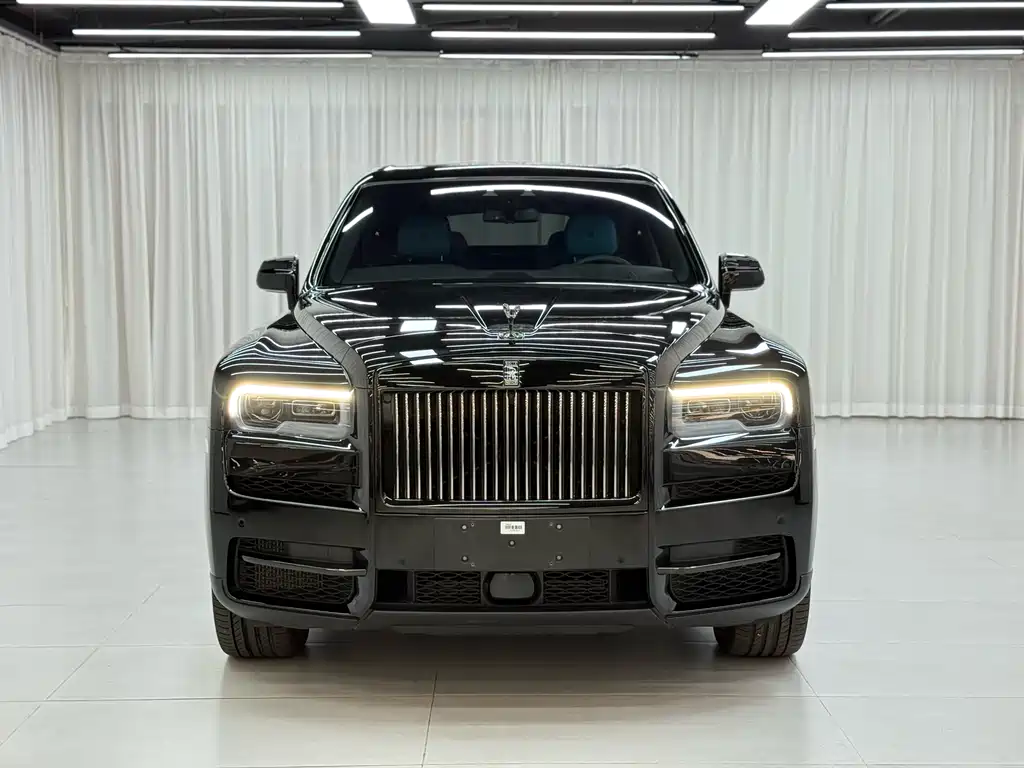 Cullinan 2020 Black Badge купить на сайте DeffCars