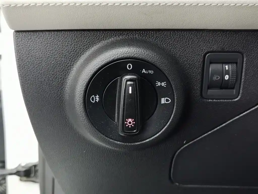 Jetta VS7 2023 280TSI automatic aggressive version купить на сайте DeffCars