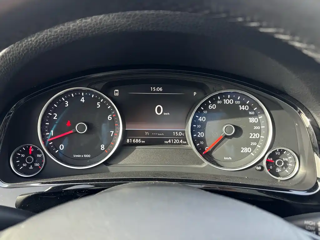 Touareg 2016 3.0TSI standard model купить на сайте DeffCars