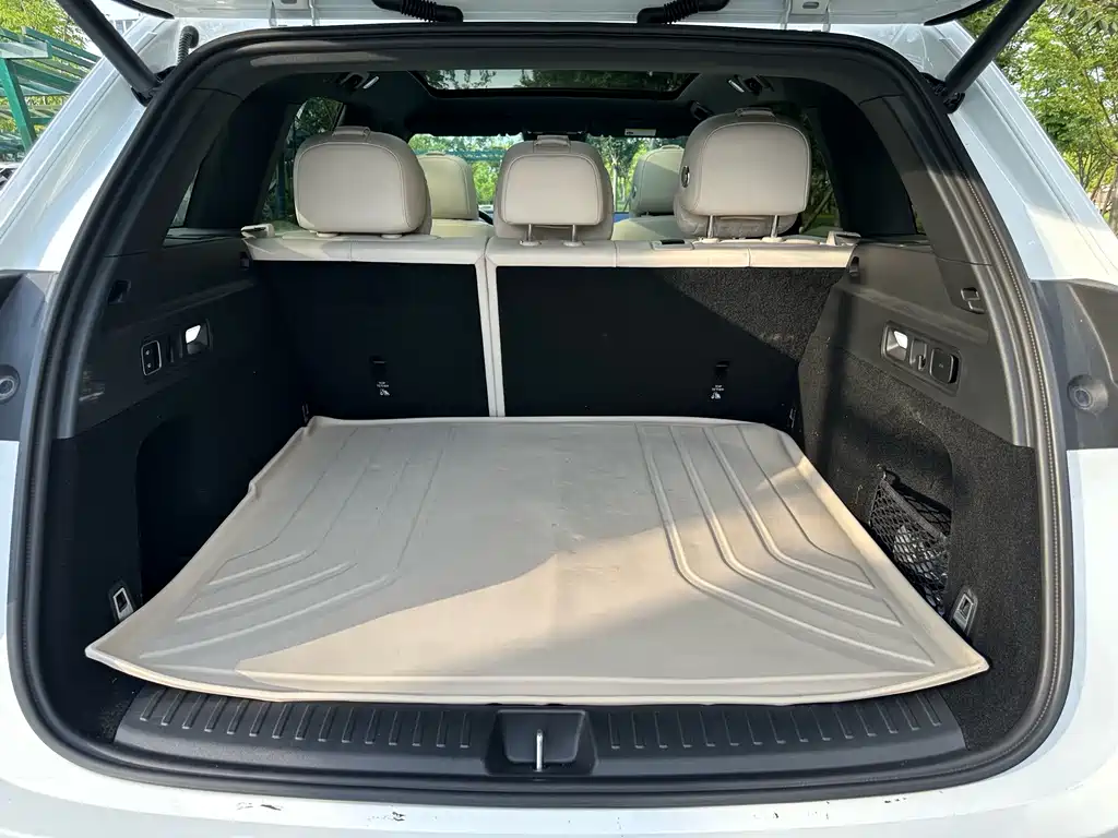 Ideal L6 2024 Pro купить на сайте DeffCars