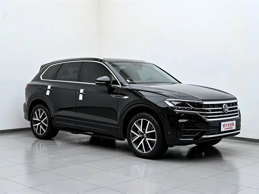 Touareg 2023 3.0TSI Ruixiang Edition Classic Sports Package купить на сайте DeffCars