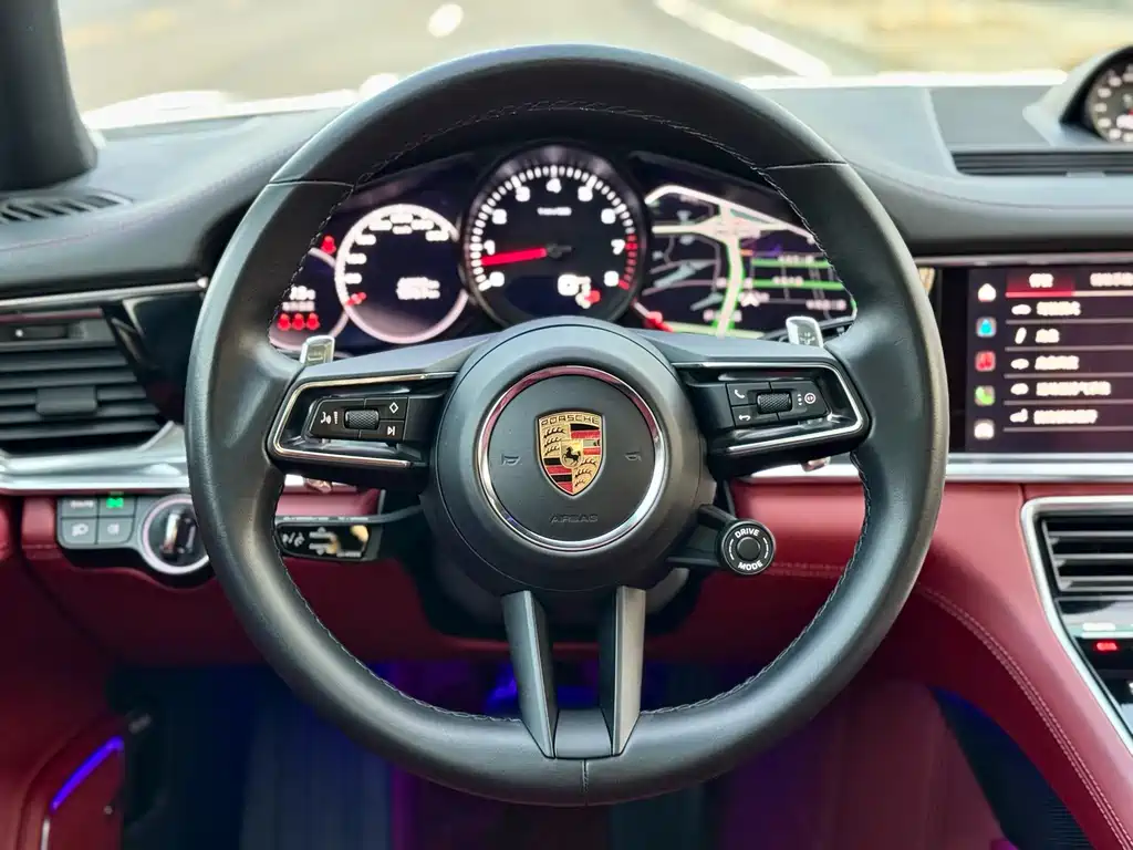 Panamera 2023 Panamera 2.9T Platinum Edition купить на сайте DeffCars