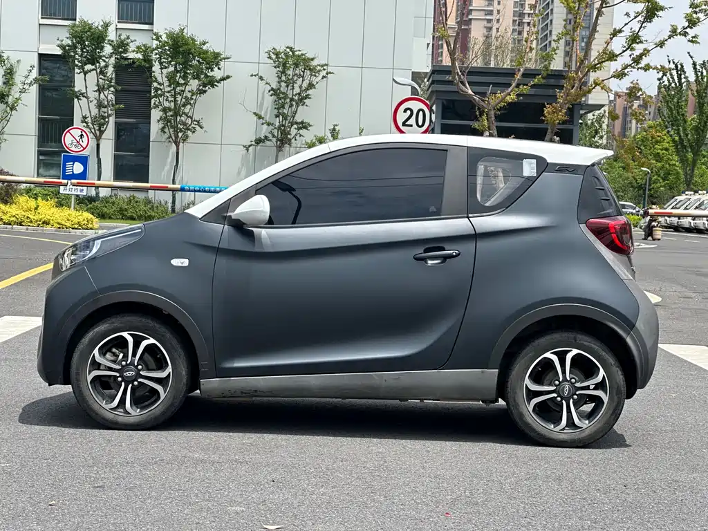 Little Ant 2021 model 150,000 ant powder model ant cool version ternary lithium купить на сайте DeffCars