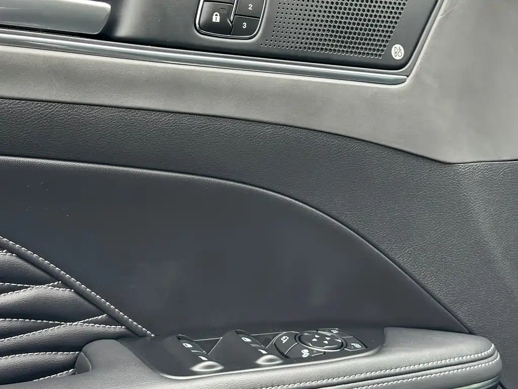 Taurus 2019 EcoBoost 245 Vignale Premium Edition купить на сайте DeffCars