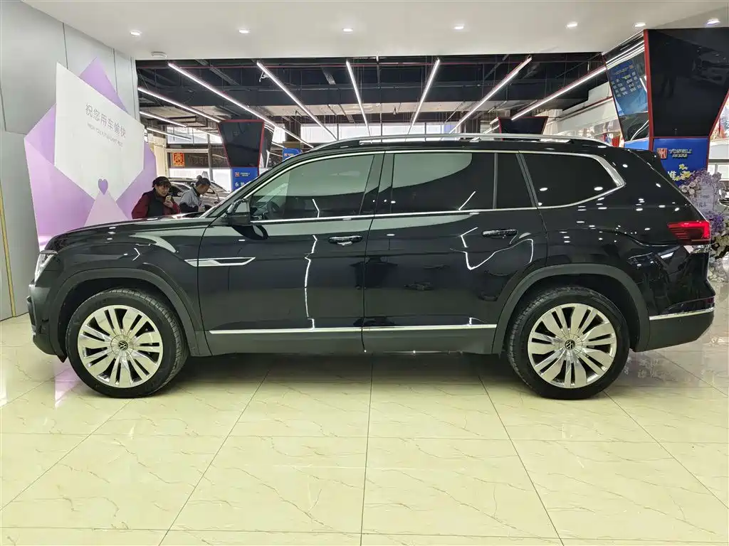 Touron 2021 530 V6 four-wheel drive flagship version купить на сайте DeffCars