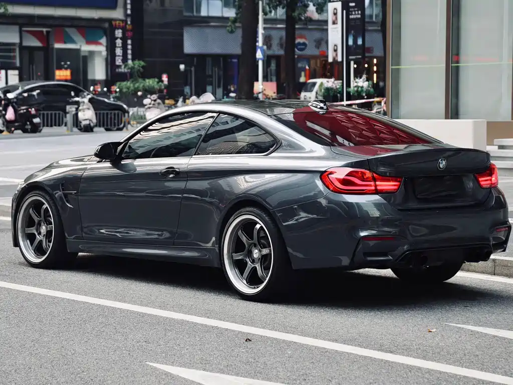 BMW M4 2019 M4 Coupe Racing Edition купить на сайте DeffCars