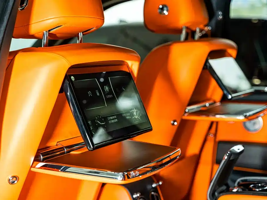 Cullinan 2018 four-seat version купить на сайте DeffCars
