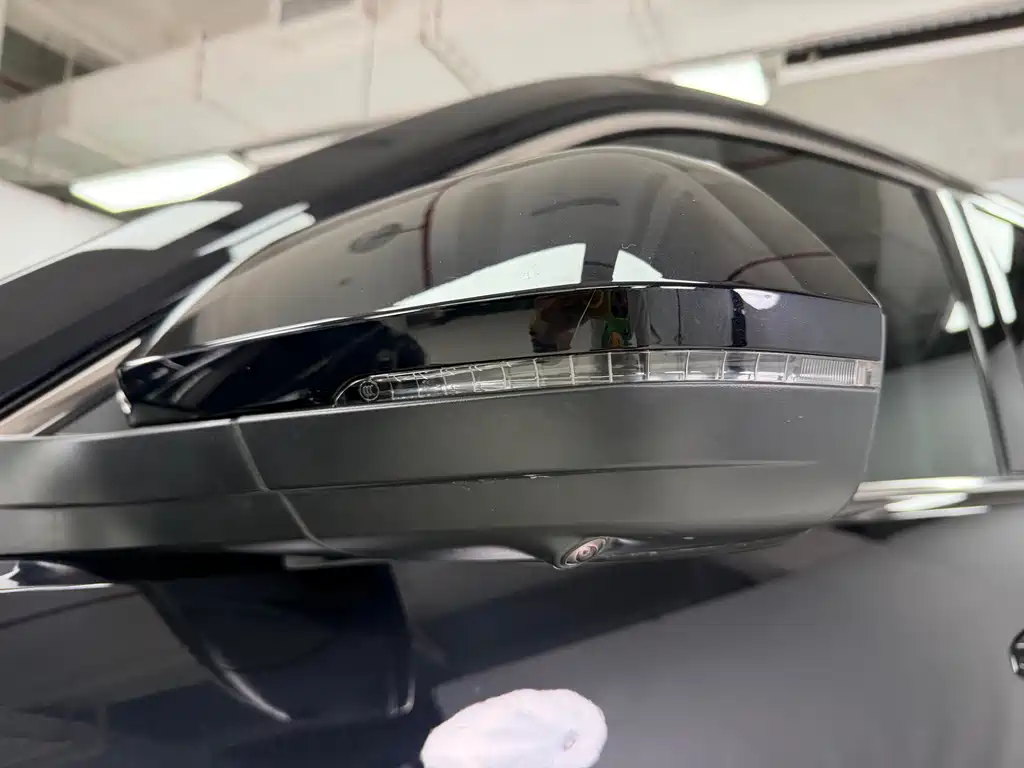 Touron 2023 380TSI four-wheel drive luxury version купить на сайте DeffCars