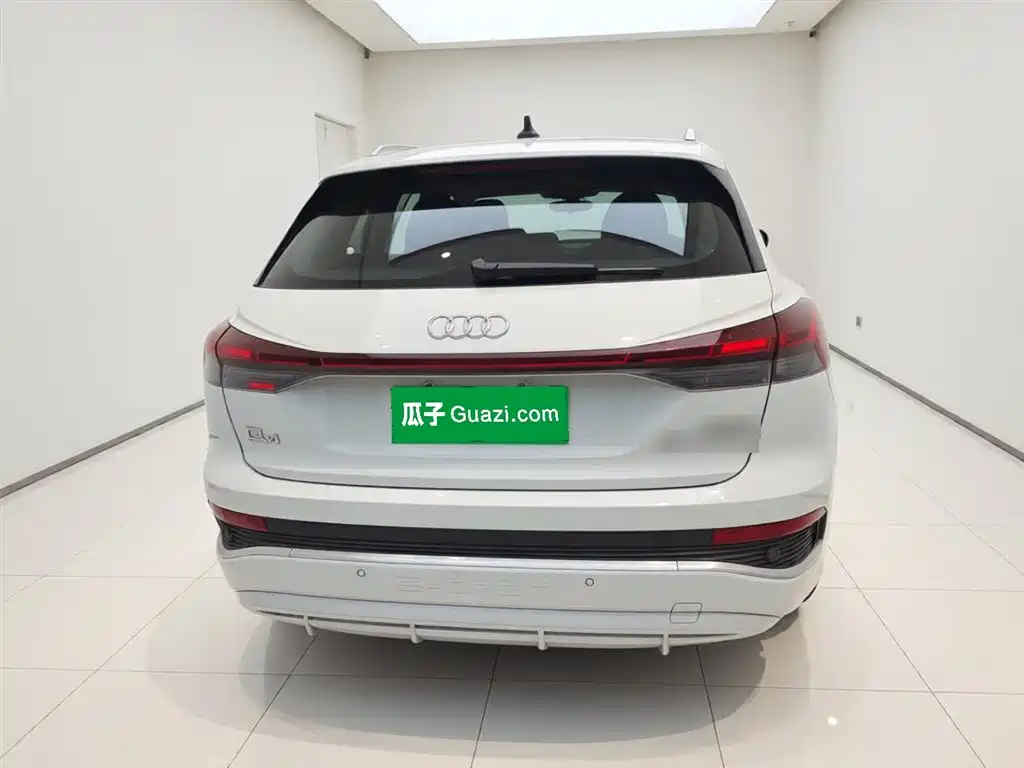 Audi Q4 e-tron 2024 40 e-tron Creative Edition купить на сайте DeffCars