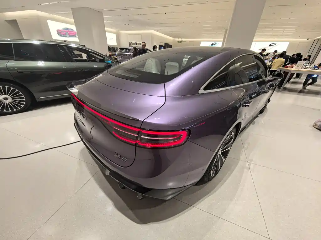 Smart World S7 2025 785km Ultra купить на сайте DeffCars