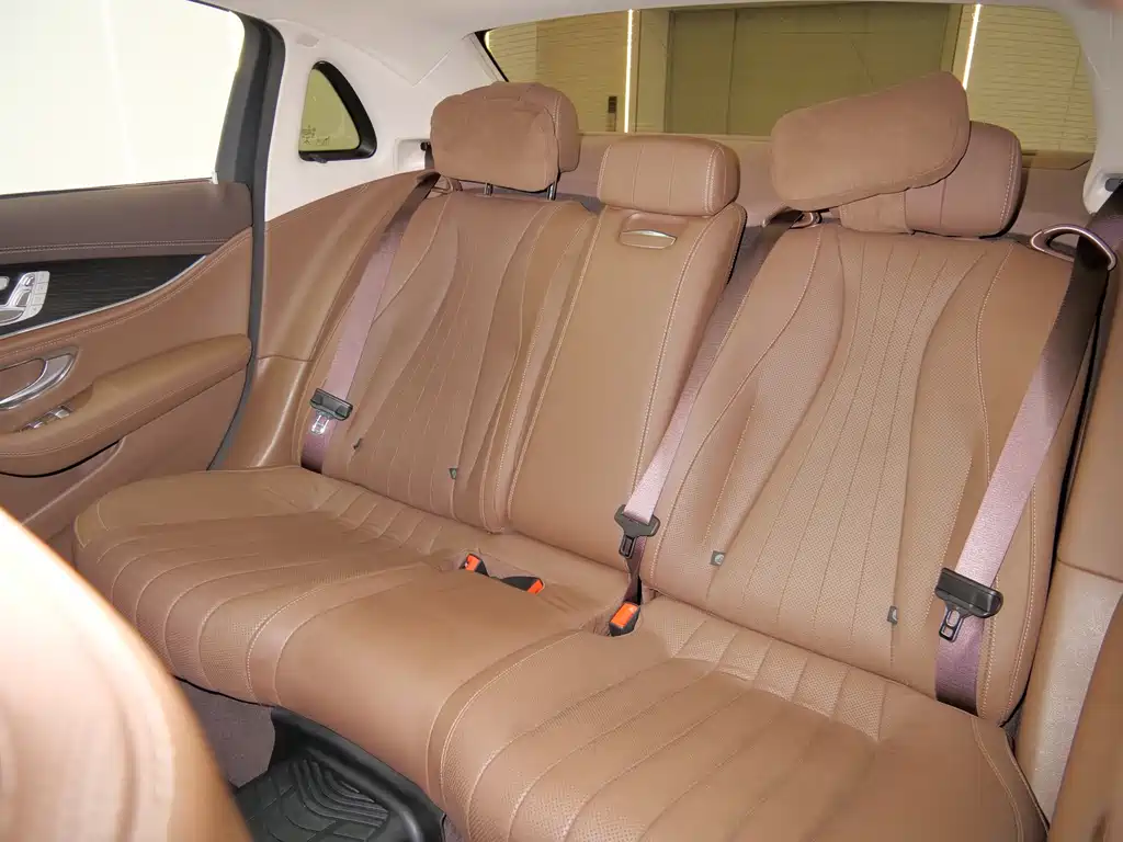 Mercedes-Benz E-Class 2022 Model 2 E 300 L Sports Premium Model купить на сайте DeffCars