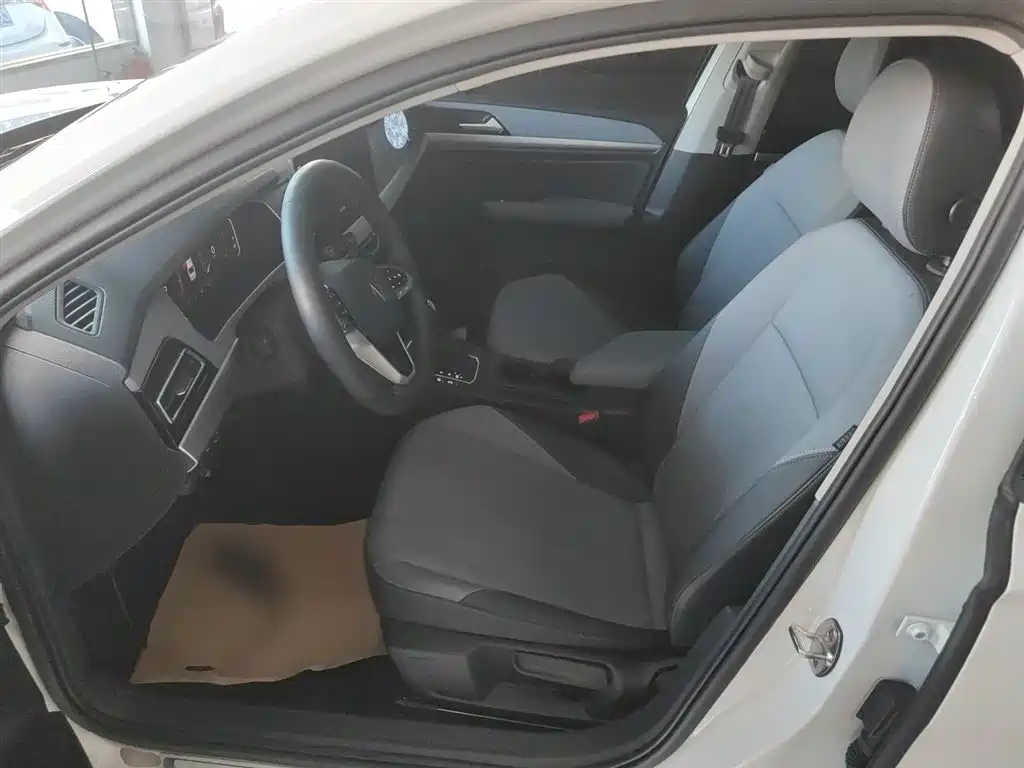 Lavida 2023 facelift 1.5L automatic starry sky 5 million version купить на сайте DeffCars
