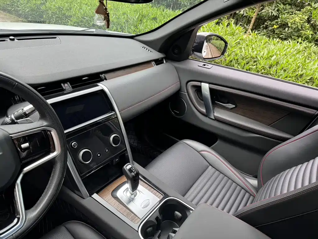 Discovery Sport 2022 facelift 2 249PS R-Dynamic SE performance technology version 5 seats купить на сайте DeffCars