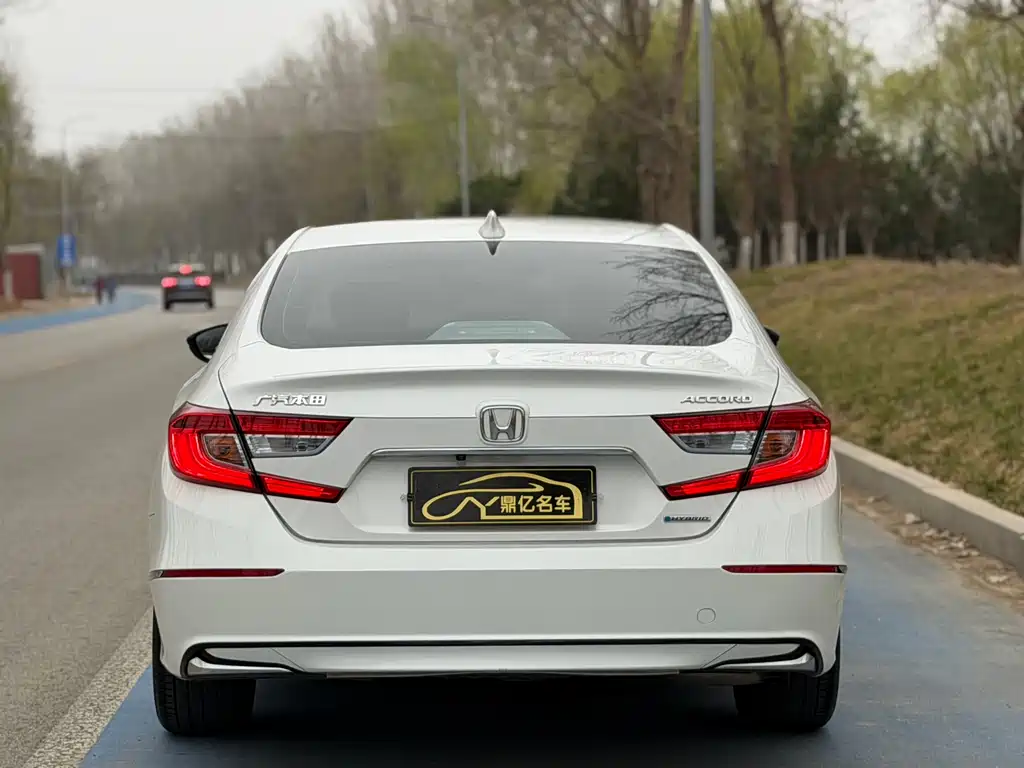 Accord 2018 Sharp Hybrid 2.0L Sharp Collar Edition National VI купить на сайте DeffCars
