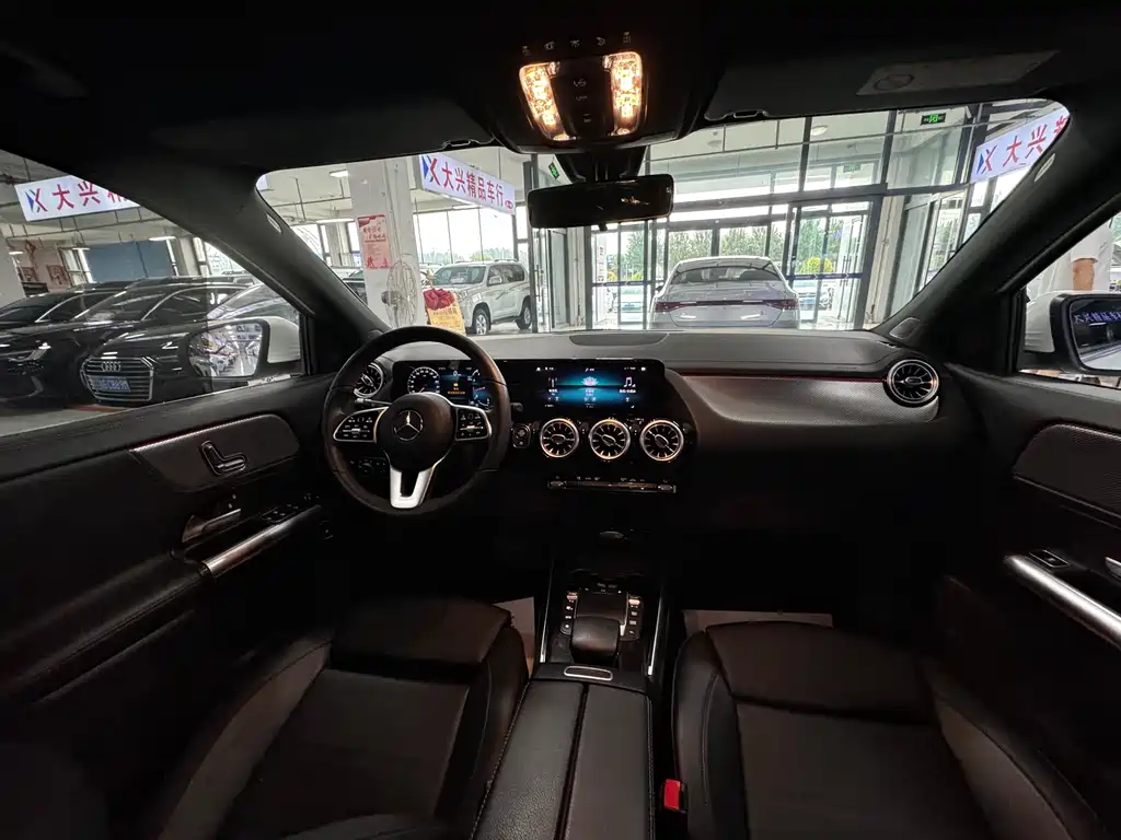 Mercedes-Benz GLA 2020 GLA 180 купить на сайте DeffCars