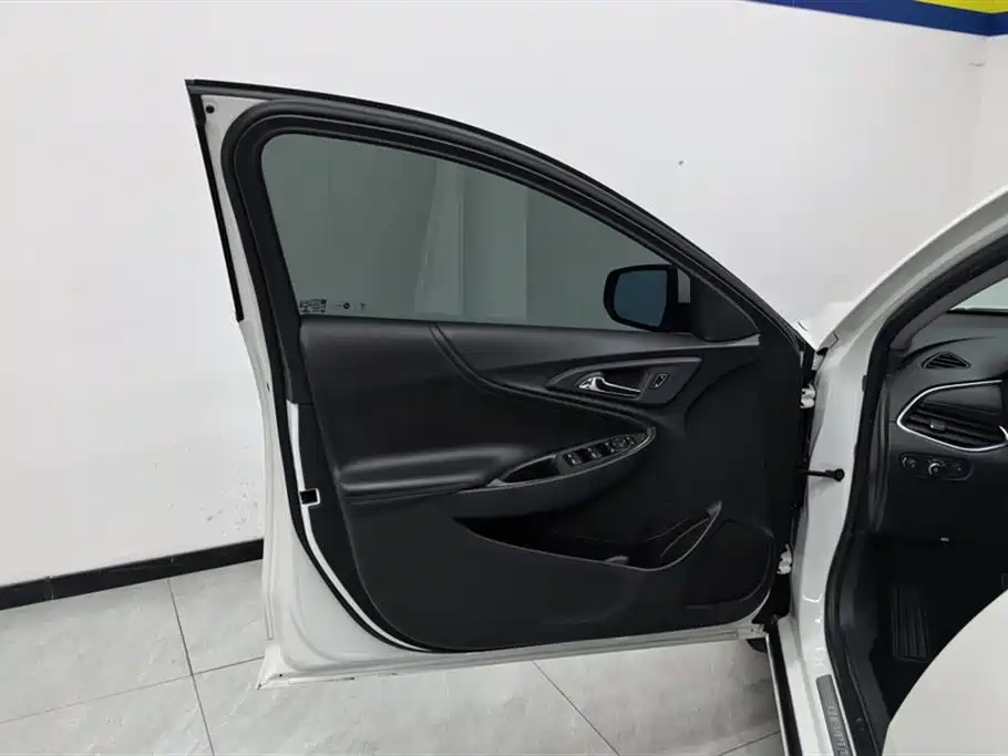 Malibu XL 2019 535T CVT Ruilian Edition купить на сайте DeffCars