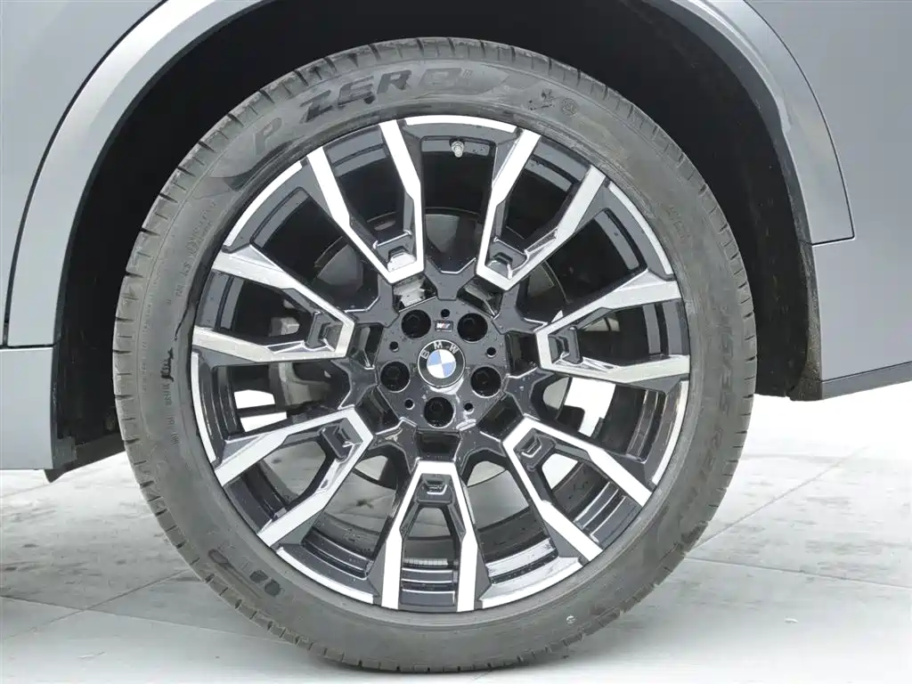 BMW X5 2023 xDrive 40Li M Sports Package купить на сайте DeffCars