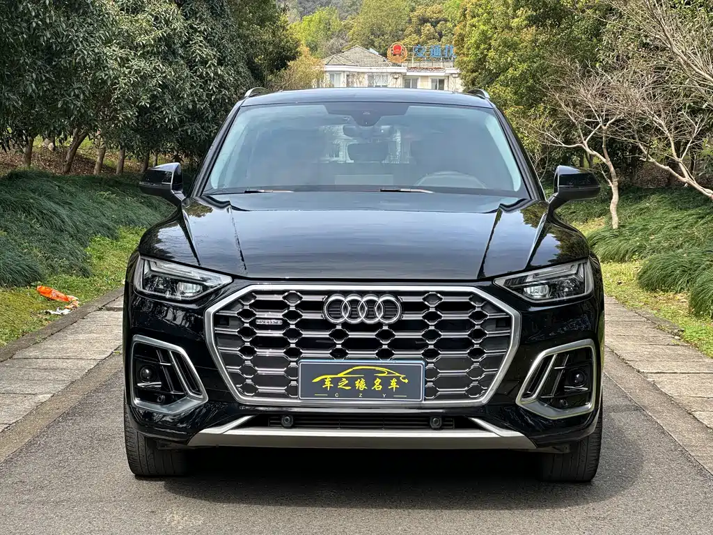 Audi Q5L 2022 facelift 45T luxury and dynamic model купить на сайте DeffCars
