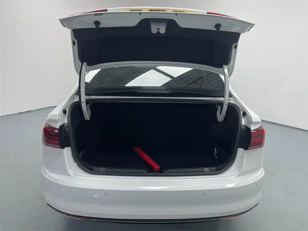 Bora 2021 1.5L automatic comfort intelligent connected version купить на сайте DeffCars