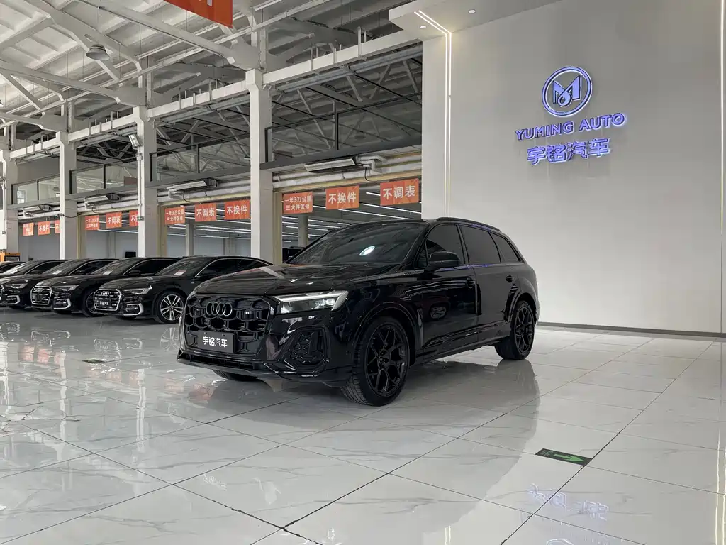 Audi Q7 2024 45 TFSI quattro S line Black Warrior купить на сайте DeffCars