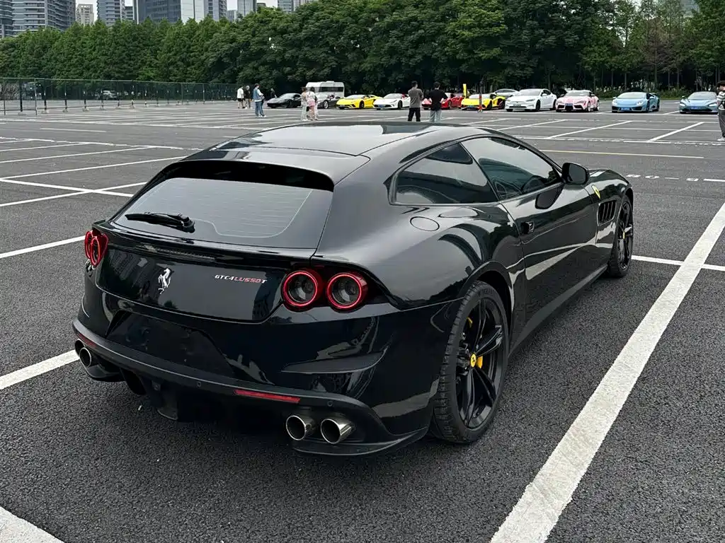 GTC4Lusso 2017 3.9T V8 купить на сайте DeffCars