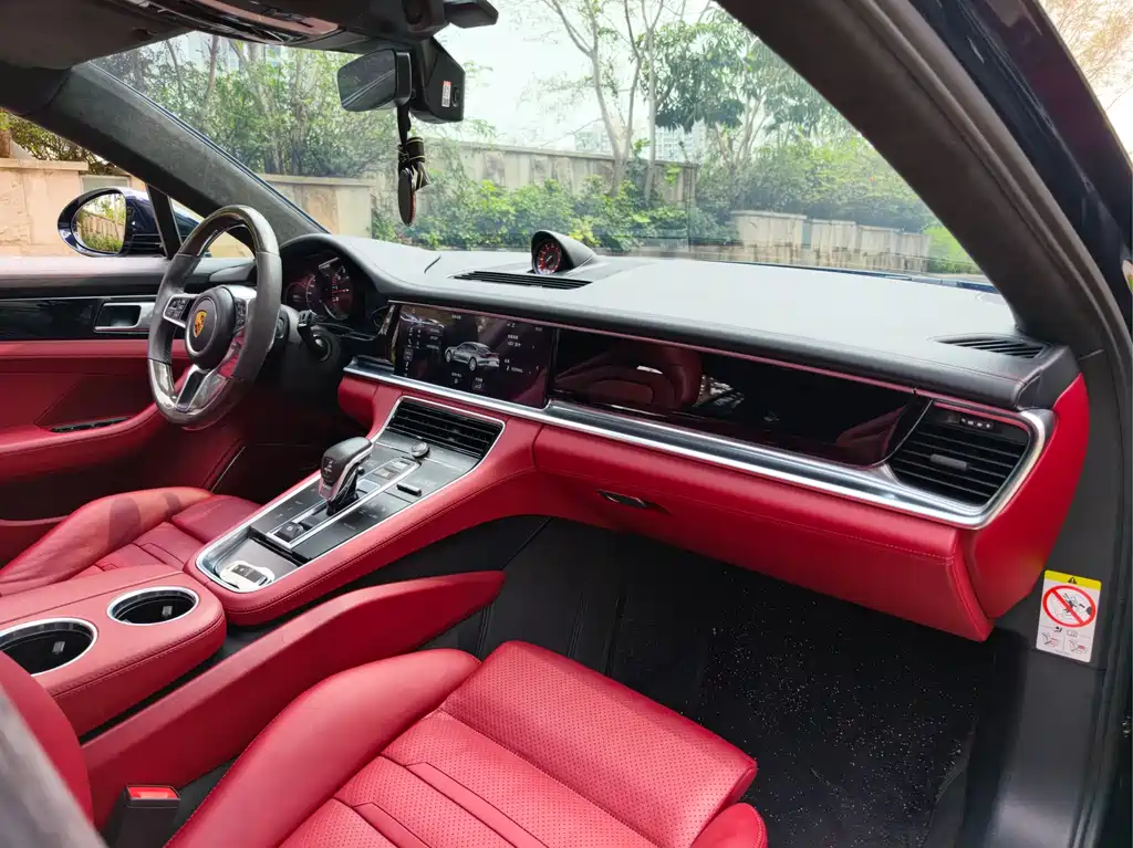 Panamera 2019 Panamera Executive Extended Edition 2.9T купить на сайте DeffCars