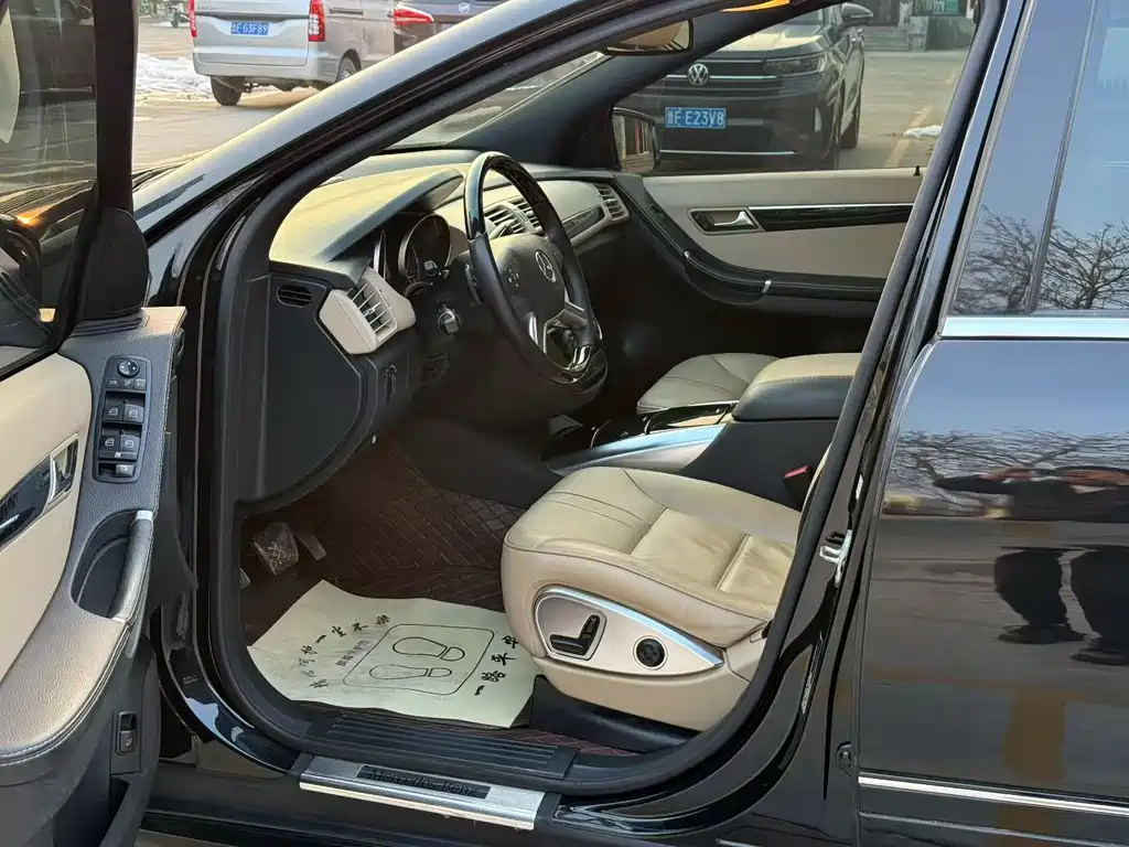Mercedes-Benz R-Class 2014 R 400 4MATIC Business Type купить на сайте DeffCars