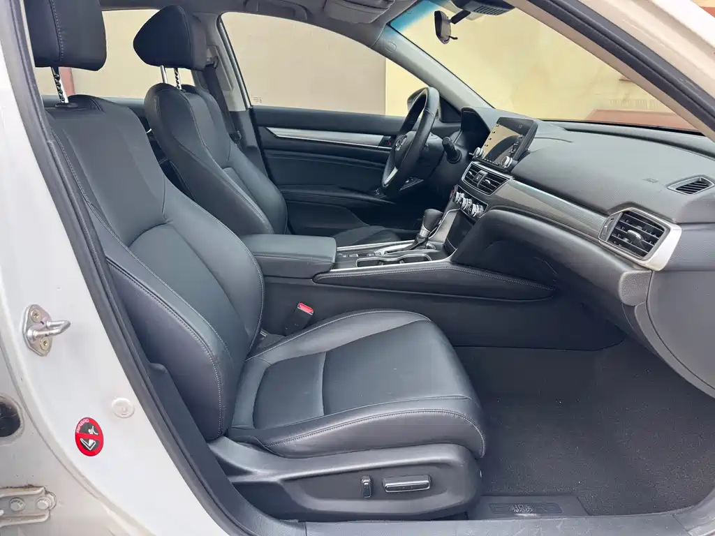 Accord 2018 260TURBO Deluxe Edition National VI купить на сайте DeffCars