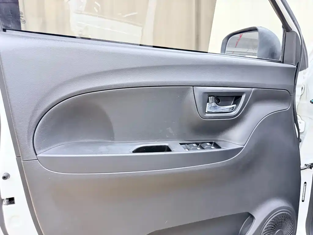 Lingbao BOX 2022 Zhuo Wenjun Edition купить на сайте DeffCars