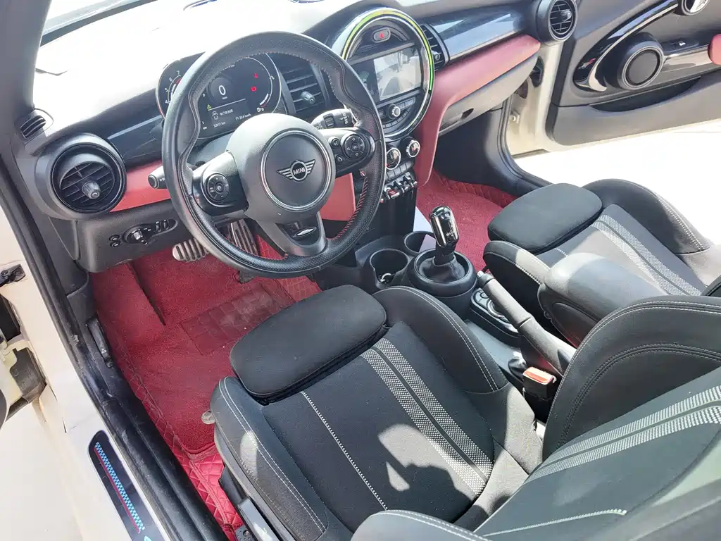 MINI 2021 1.5T COOPER racer купить на сайте DeffCars