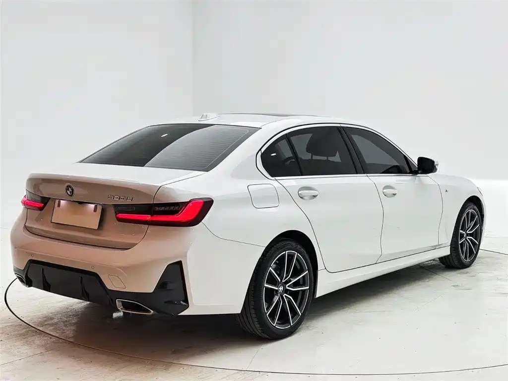 BMW 3 Series 2023 320Li M Sports Package купить на сайте DeffCars