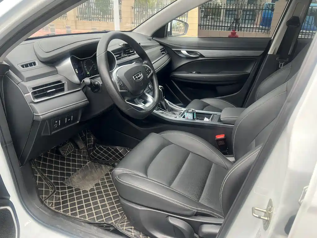 Emgrand 2021 UP 1.5L CVT luxury model купить на сайте DeffCars
